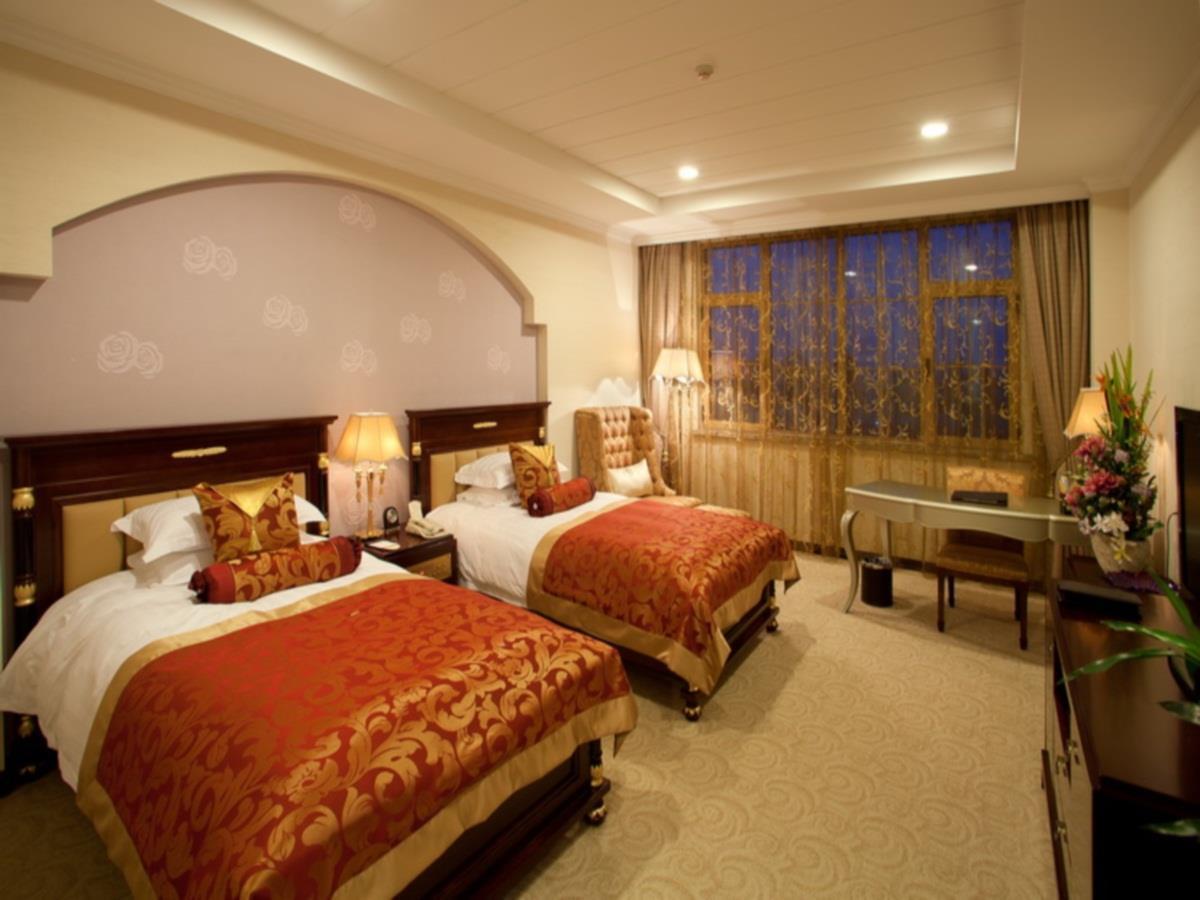 Q And X Hot Spring Resort 칭다오 외부 사진